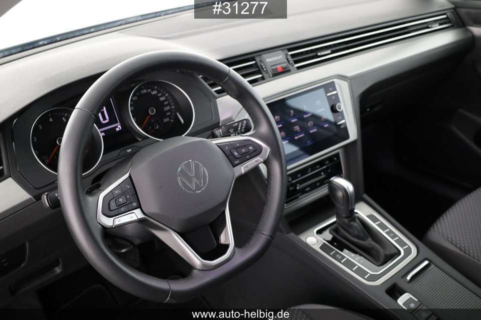 Volkswagen Passat Variant - Imagem 11