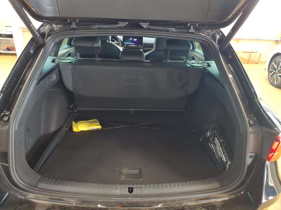 Car picture 9