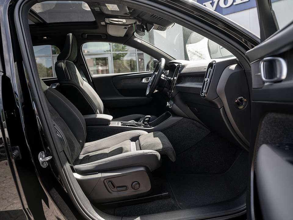 Volvo XC40 - Imagem 2