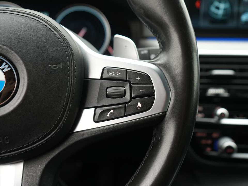 BMW 520 - Imagem 13