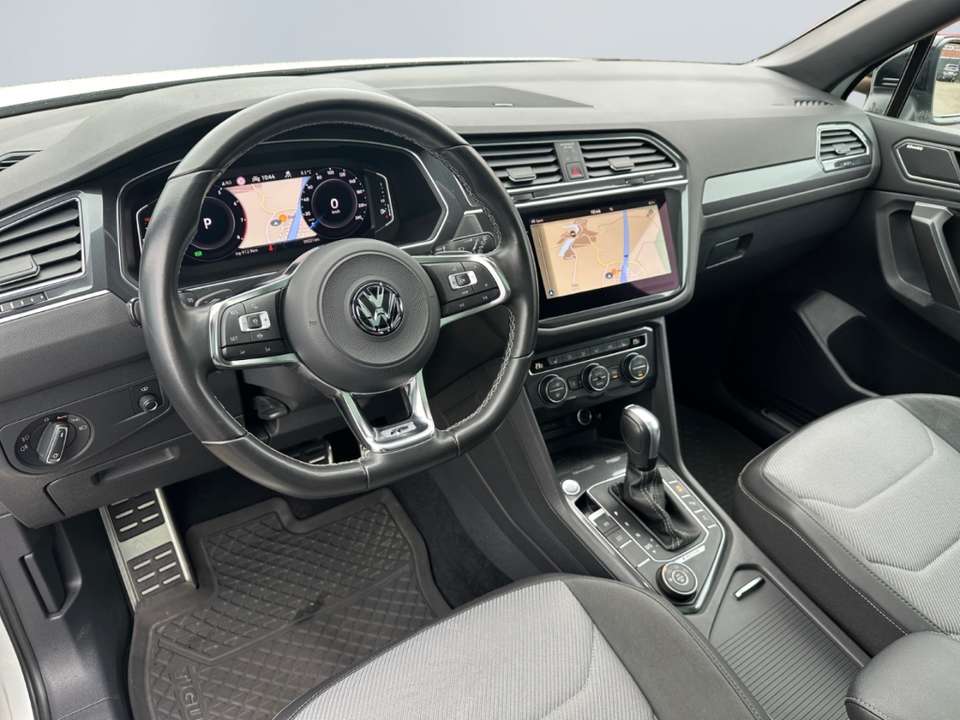 Volkswagen Tiguan Allspace - Imagem 7