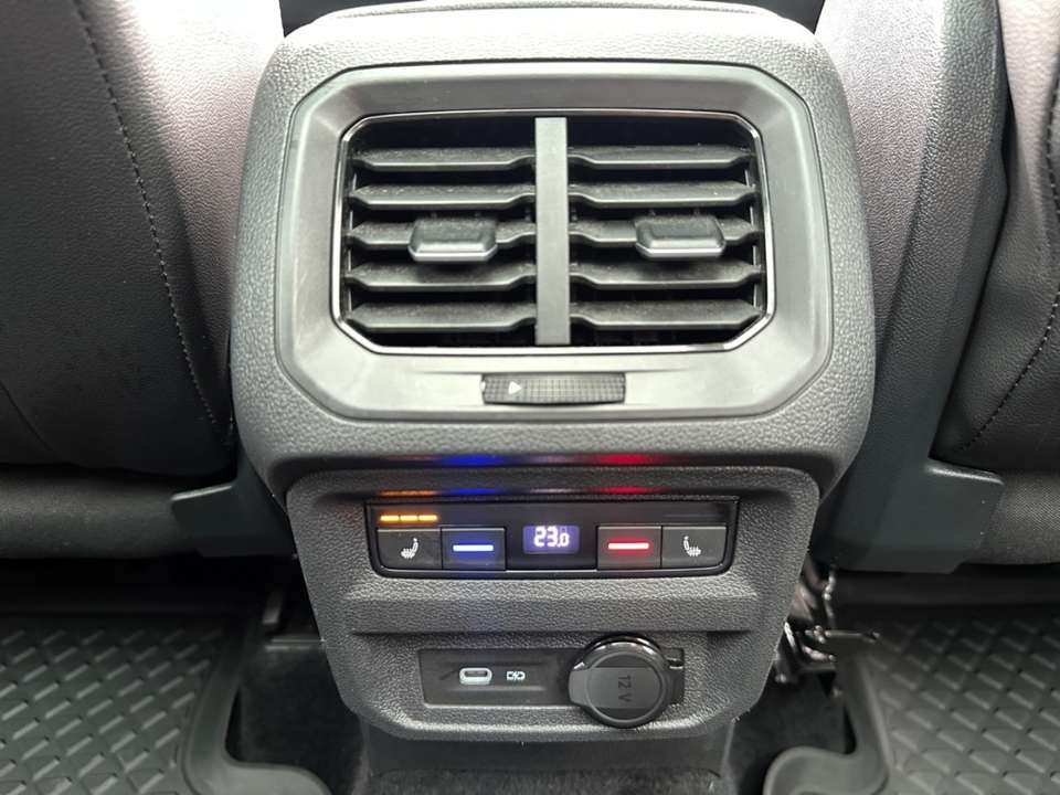 Volkswagen Tiguan Allspace - Imagem 11