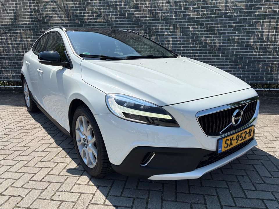 Volvo V40 Cross Country - Imagem 3