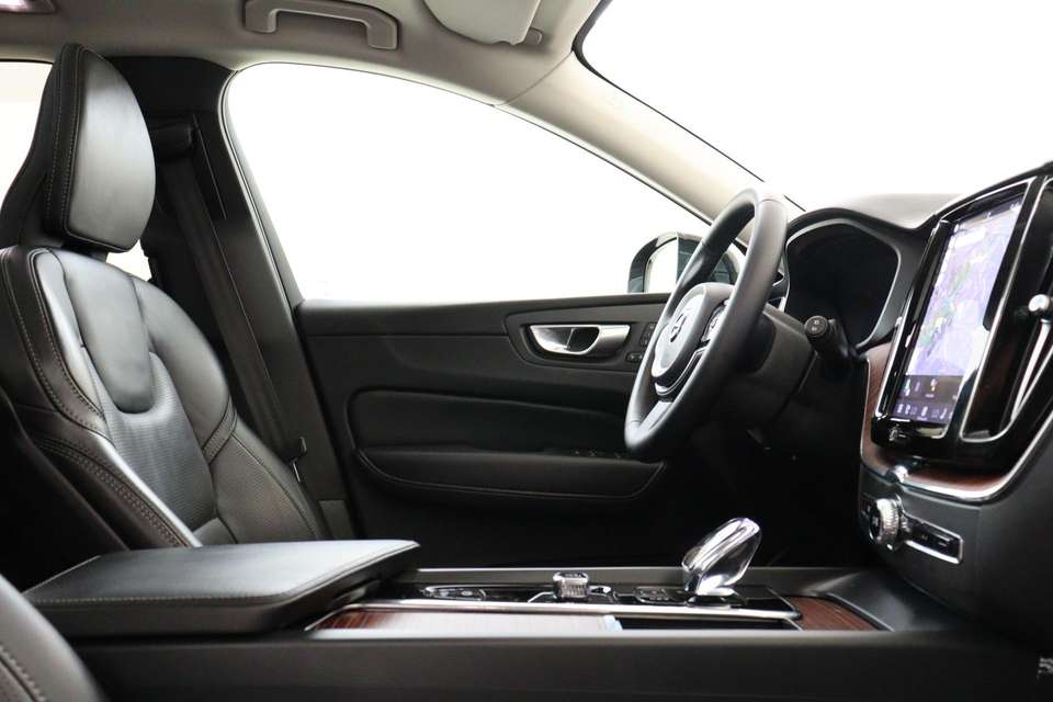 Volvo XC60 - Imagem 8