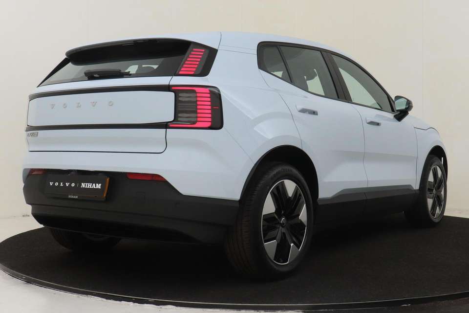 Volvo EX30 - Imagem 3