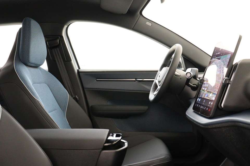 Volvo EX30 - Imagem 8