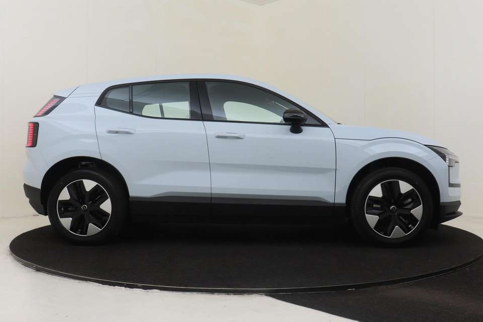 Volvo EX30 - Imagem 13