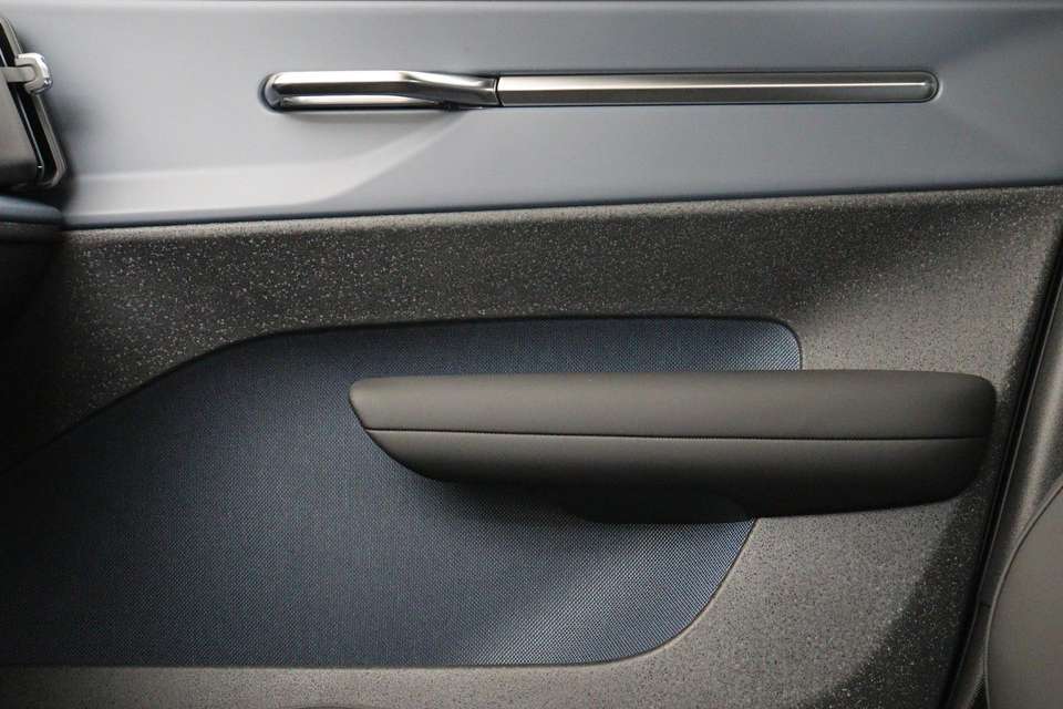 Volvo EX30 - Imagem 14