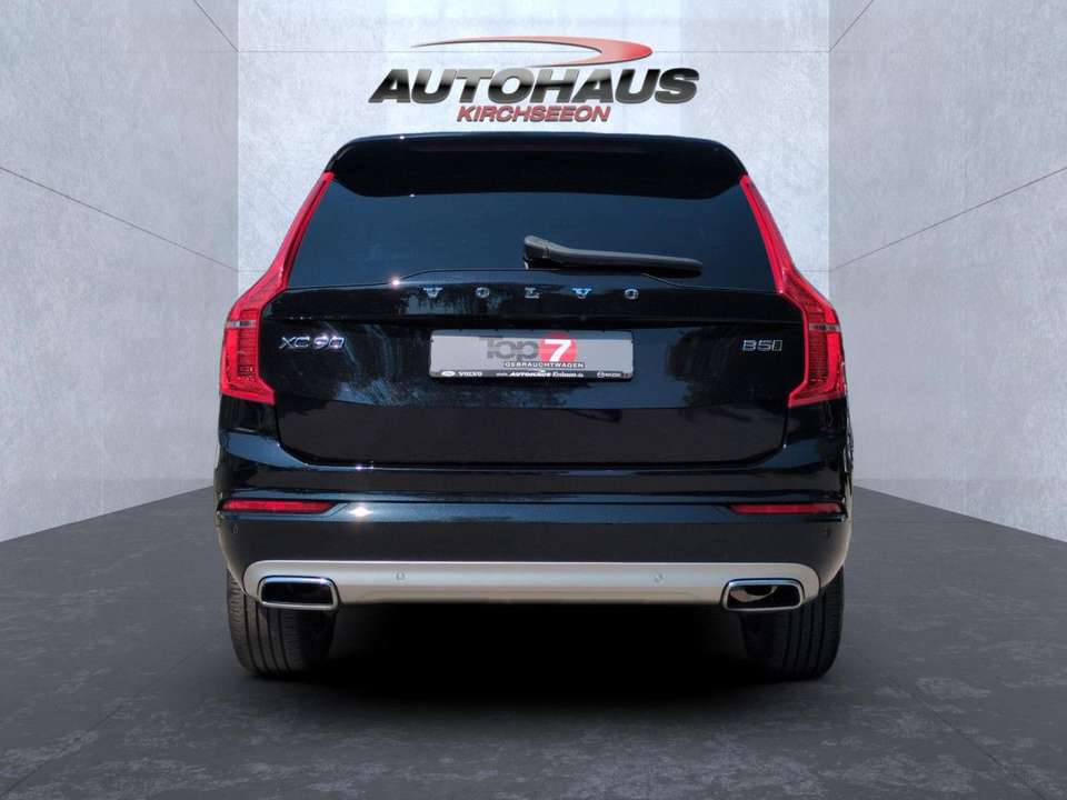 Volvo XC90 - Imagem 8