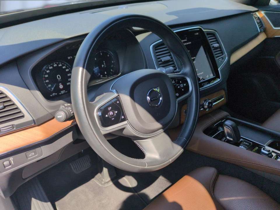 Volvo XC90 - Imagem 11