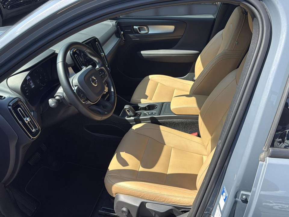 Volvo XC40 - Imagem 10