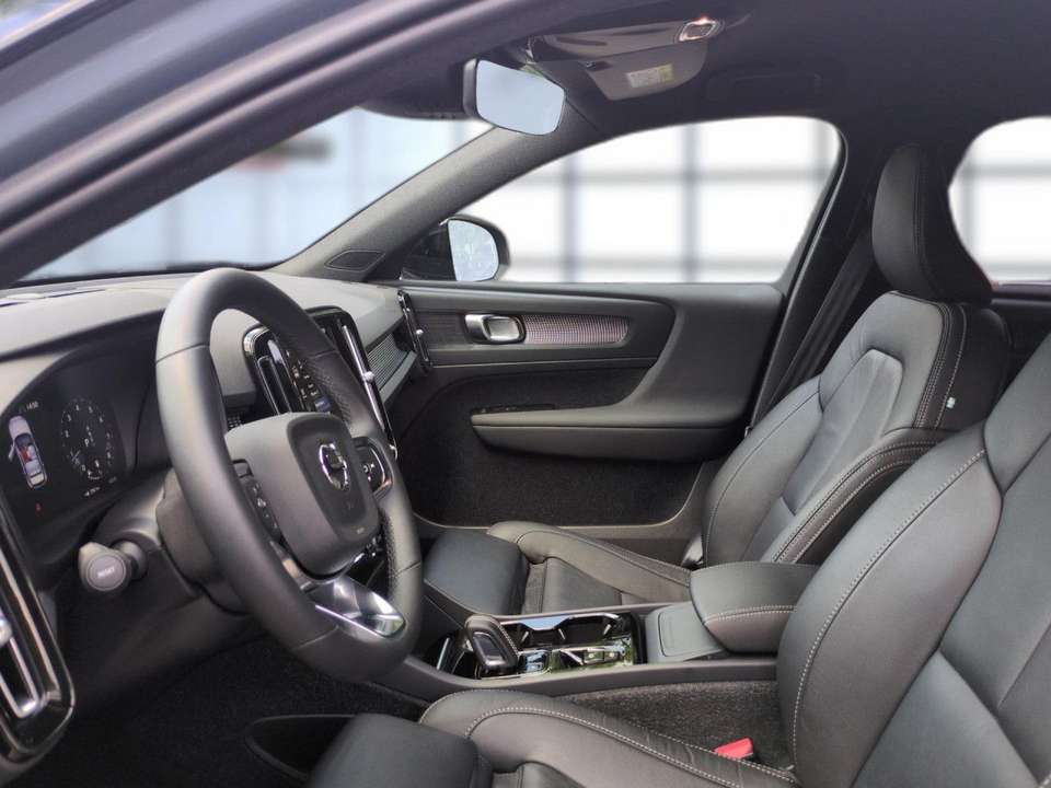 Volvo XC40 - Imagem 10