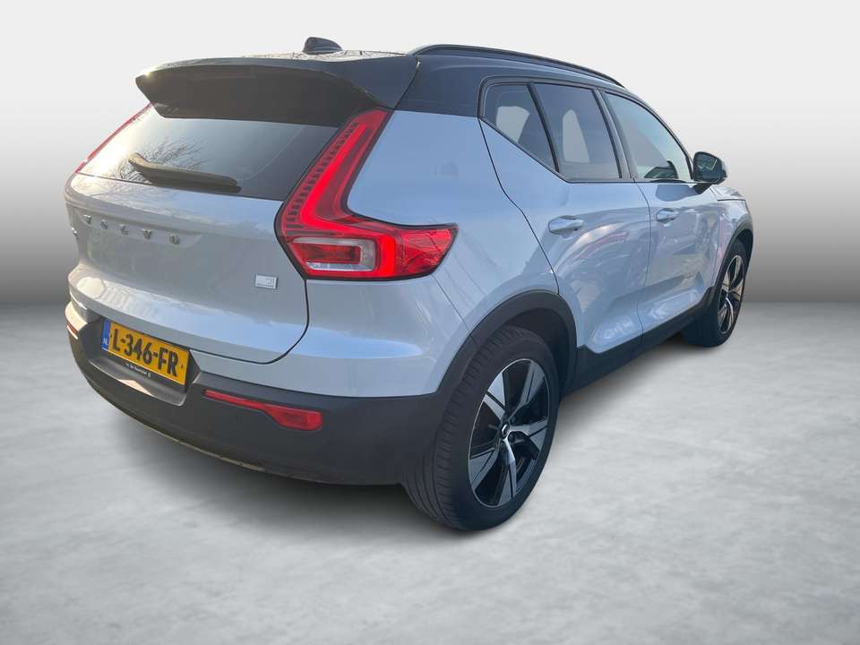 Volvo XC40 - Imagem 2