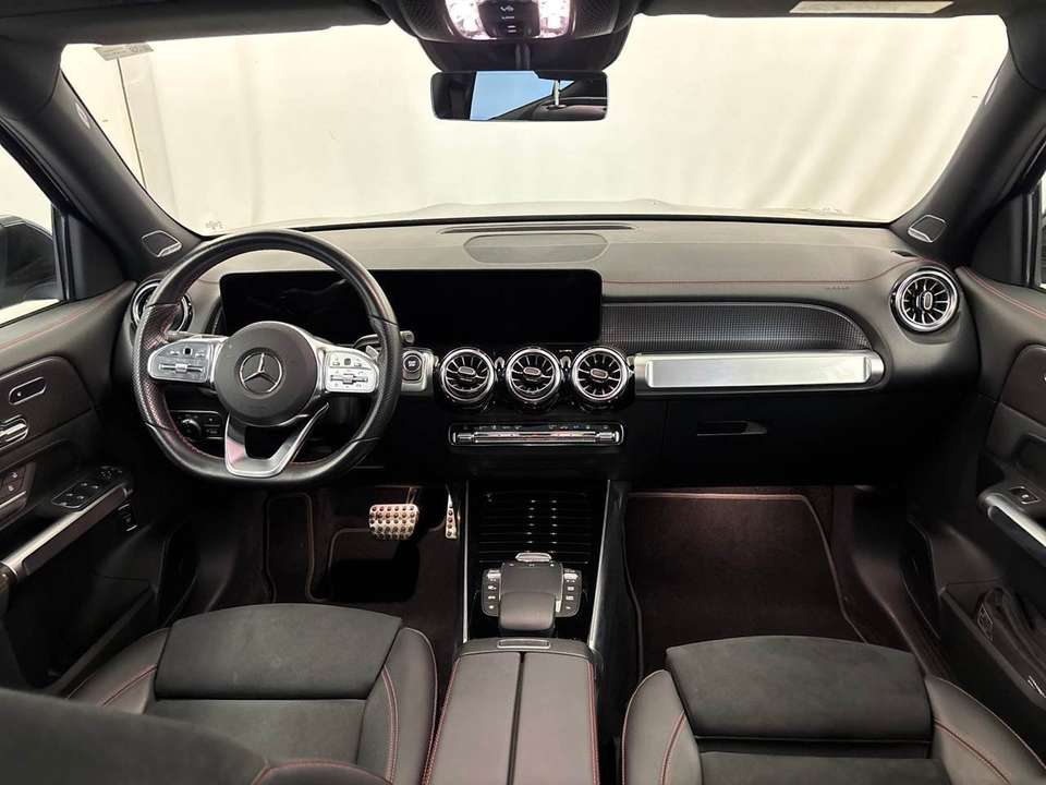 Mercedes-Benz EQB 250 - Imagem 5