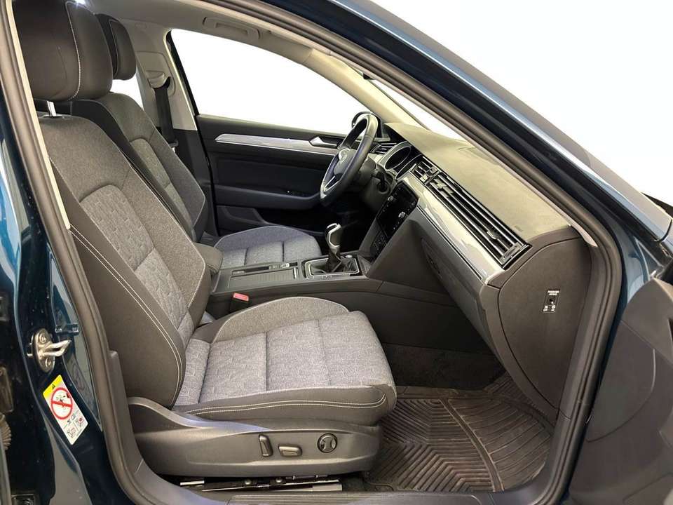 Volkswagen Passat Variant - Imagem 8