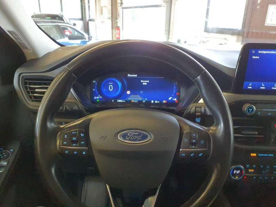 Ford Kuga - Imagem 10
