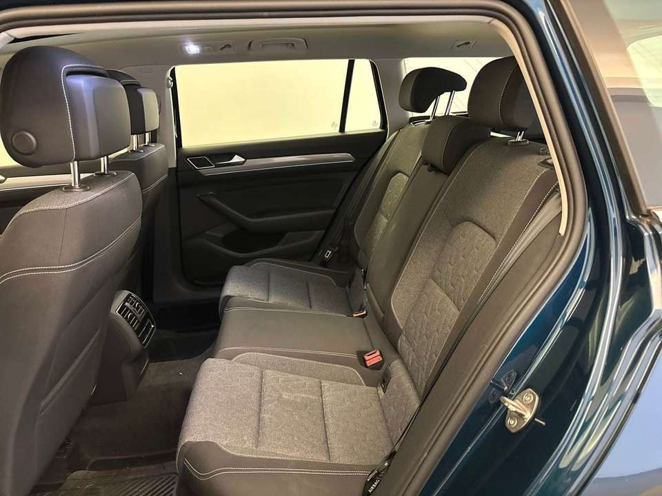 Volkswagen Passat Variant - Imagem 10