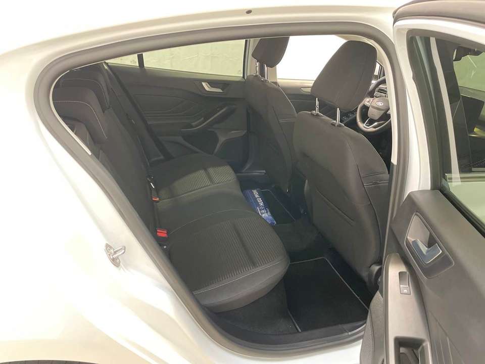 Ford Focus - Imagem 10