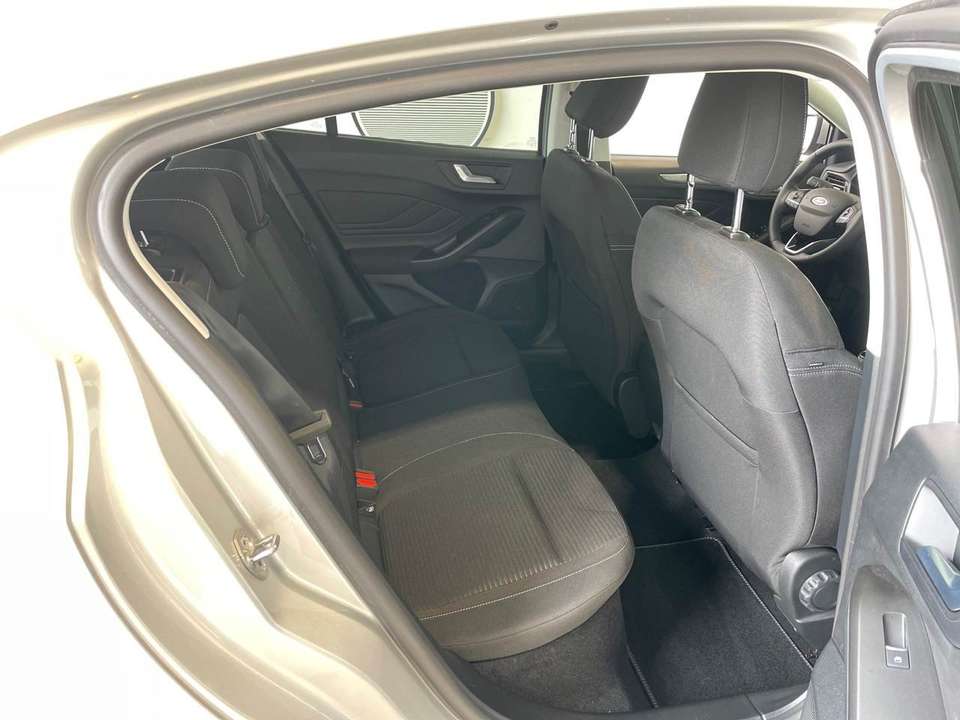 Ford Focus - Imagem 10