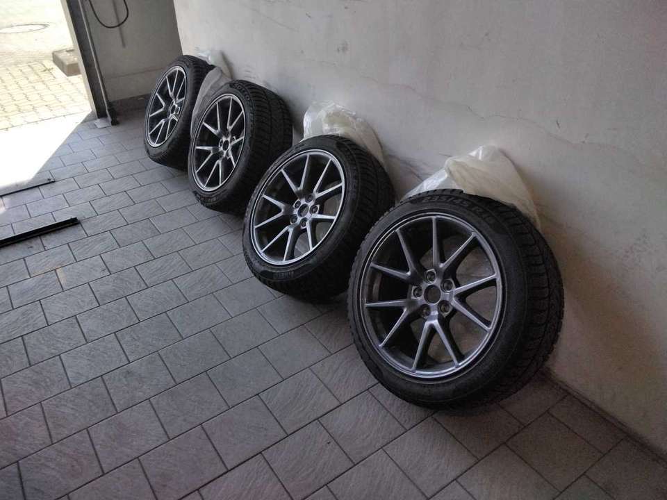 Tesla Model 3 - Imagem 14