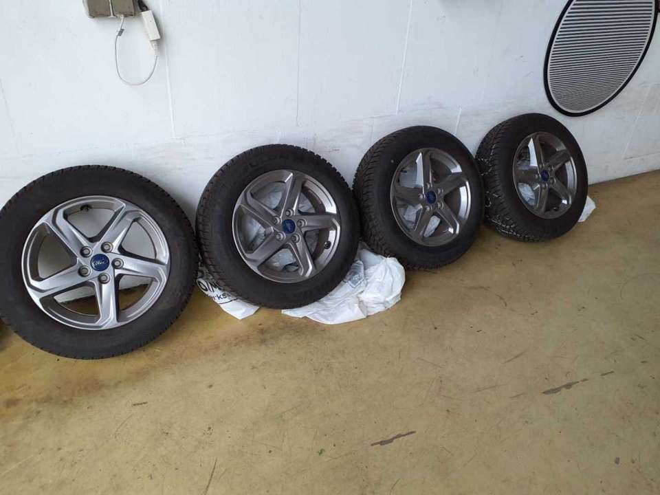 Ford Focus - Imagem 13