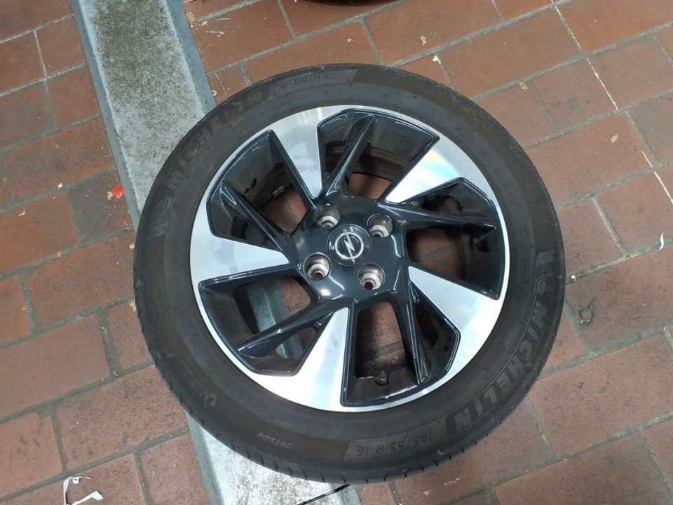 Opel Corsa - Imagem 13