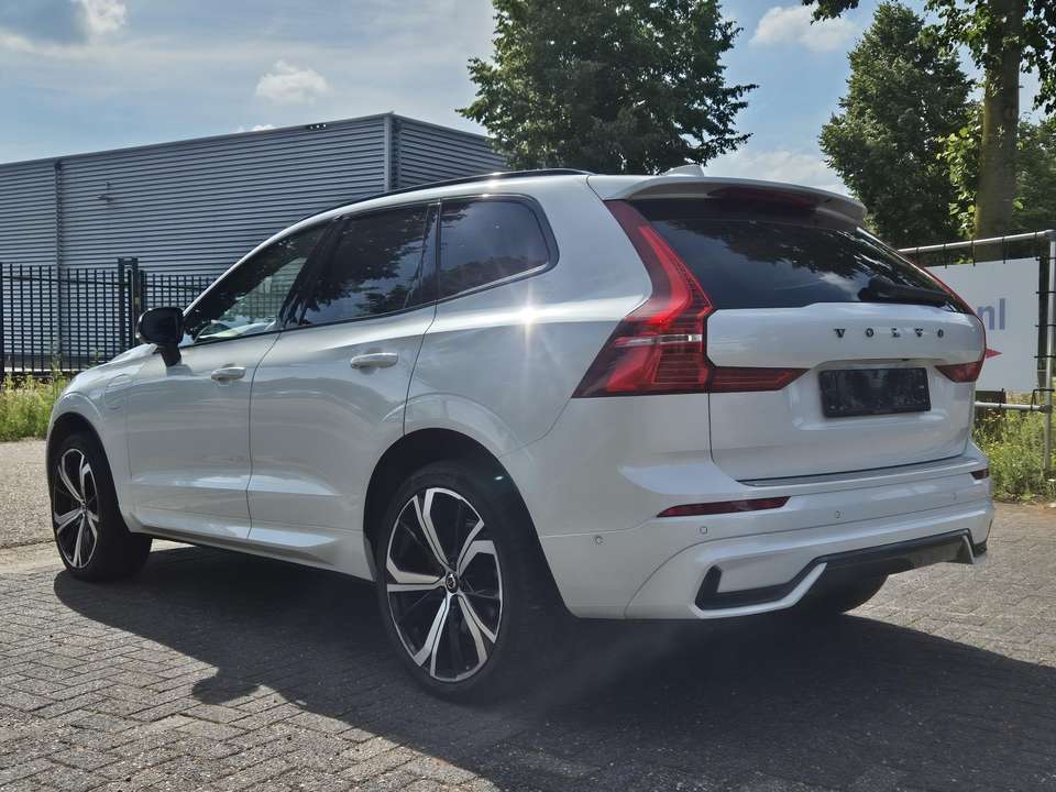 Volvo XC60 - Imagem 4