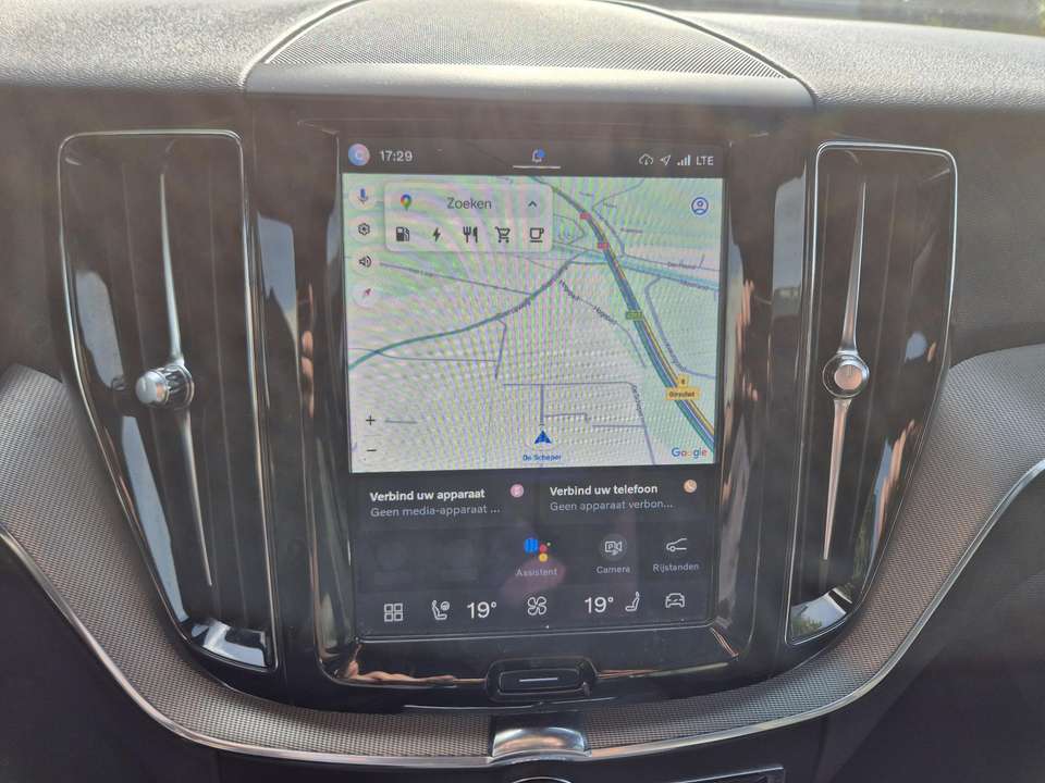 Volvo XC60 - Imagem 11