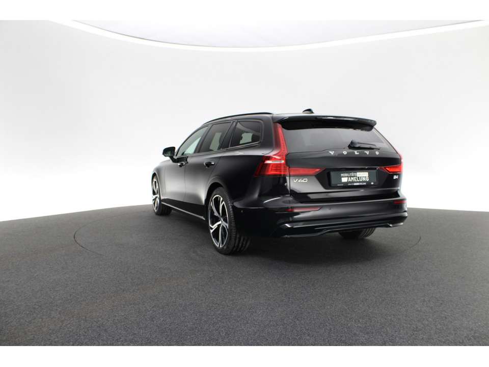 Volvo V60 - Imagem 3