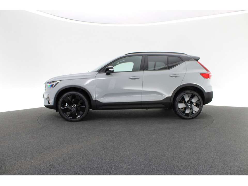 Volvo XC40 - Imagem 2