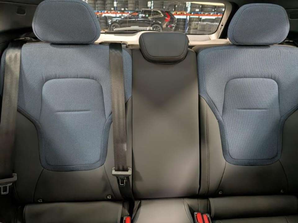 Volvo EX30 - Imagem 6
