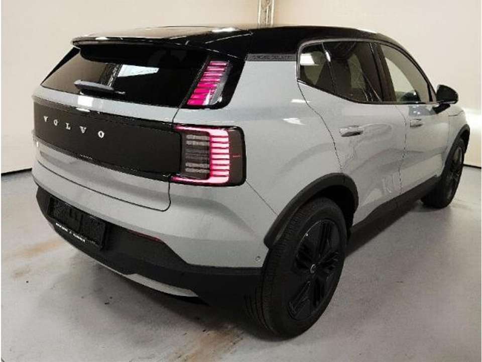 Volvo EX30 - Imagem 2