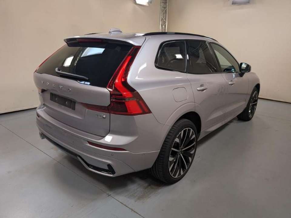 Volvo XC60 - Imagem 2