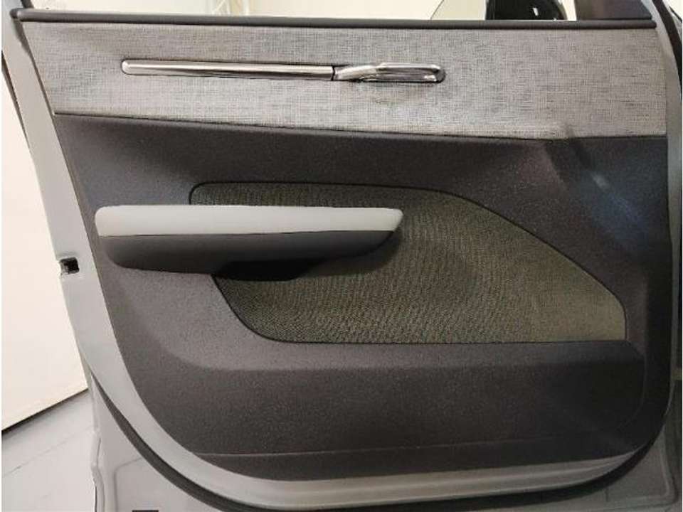 Volvo EX30 - Imagem 7