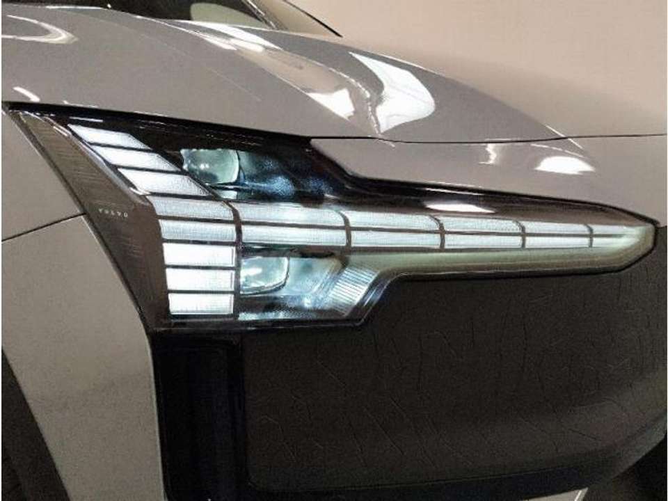 Volvo EX30 - Imagem 8