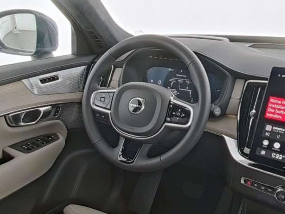 Volvo XC90 - Imagem 8
