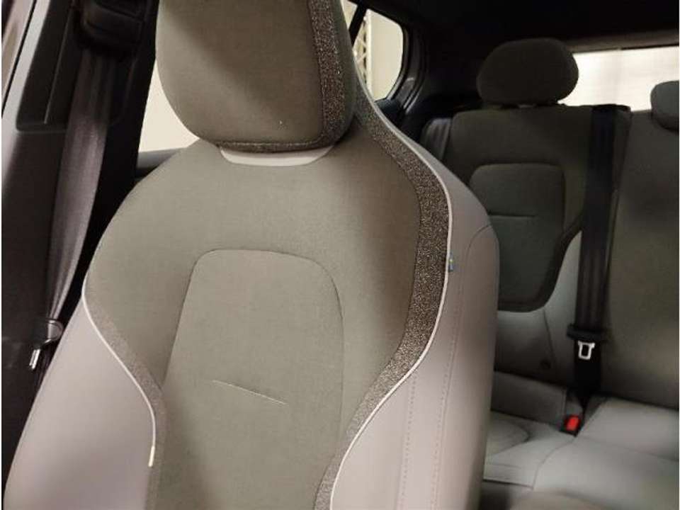 Volvo EX30 - Imagem 11