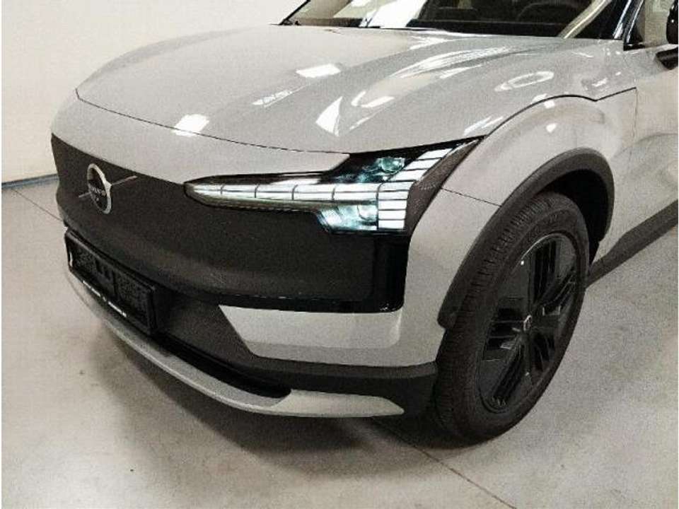 Volvo EX30 - Imagem 13