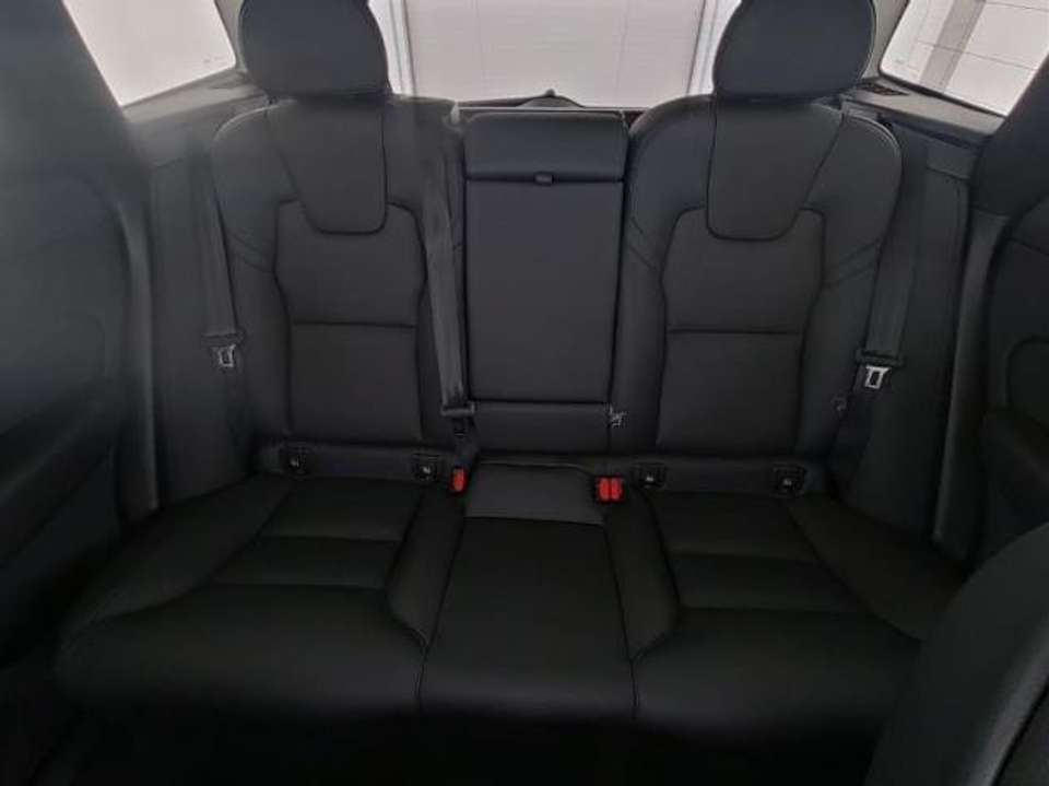 Volvo XC60 - Imagem 15