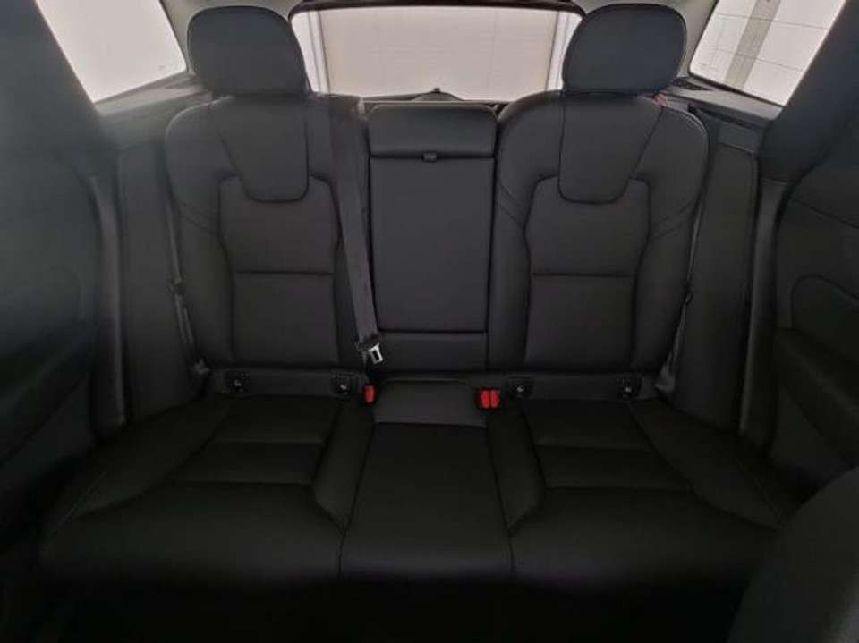 Volvo XC60 - Imagem 11