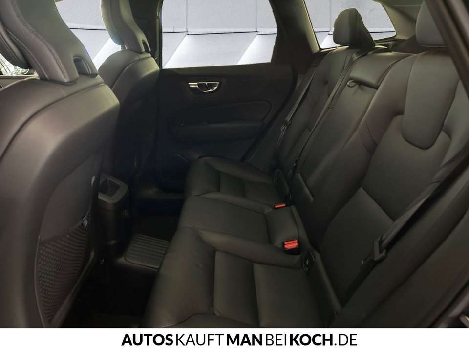 Volvo XC60 - Imagem 8