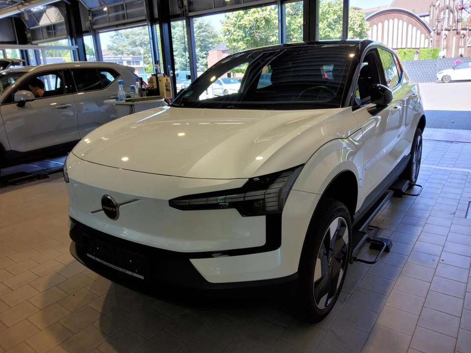 Volvo EX30 - Imagem 1