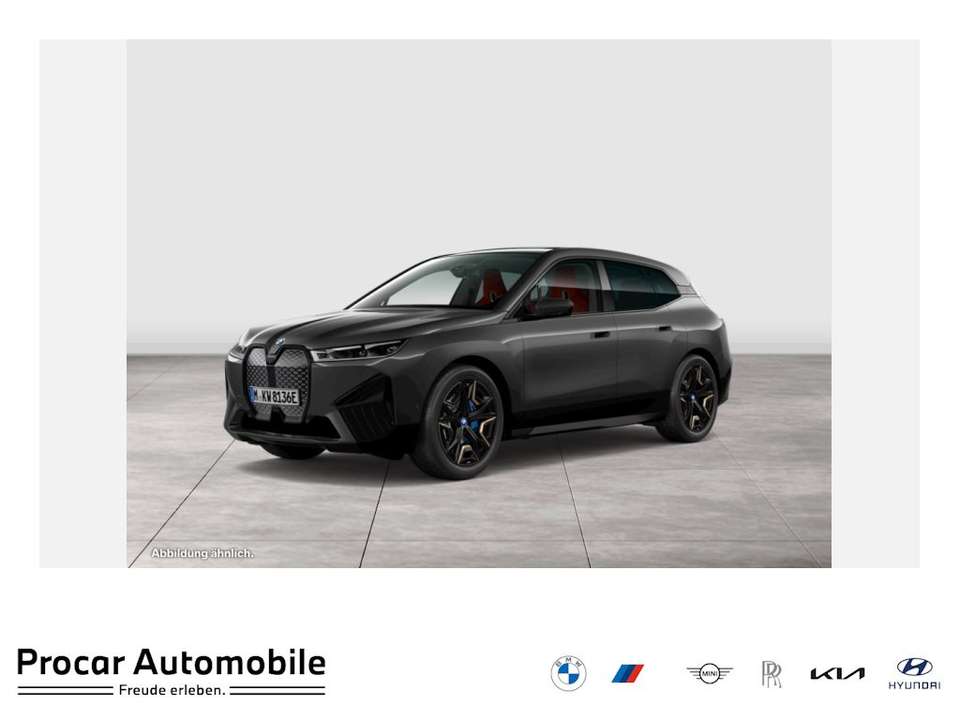 BMW iX - Imagem 1