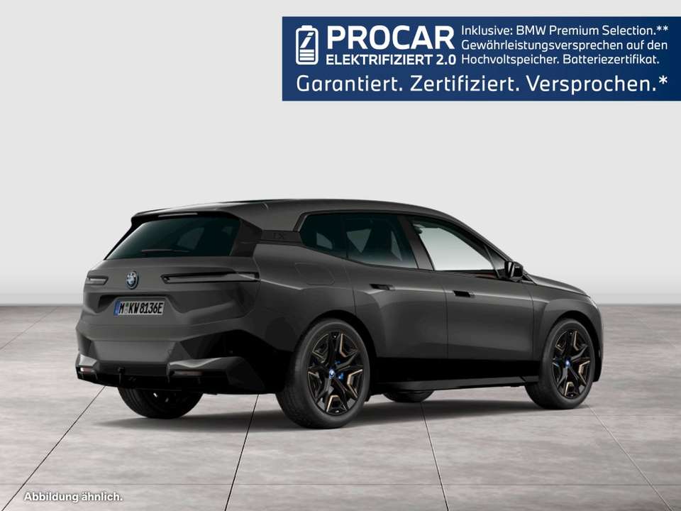 BMW iX - Imagem 2