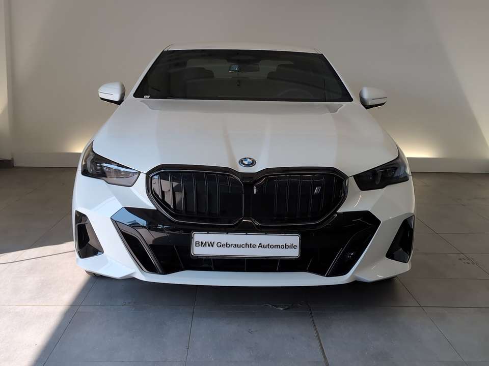 BMW i5 - Imagem 2