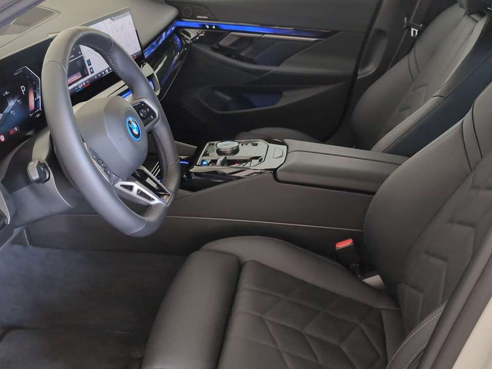 BMW i5 - Imagem 3