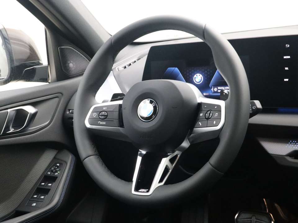 BMW 120 - Imagem 2