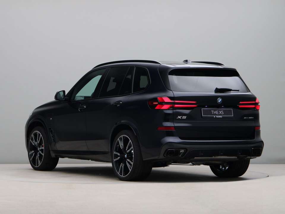 BMW X5 - Imagem 11