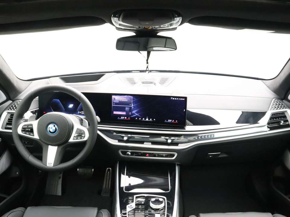 BMW X5 - Imagem 13