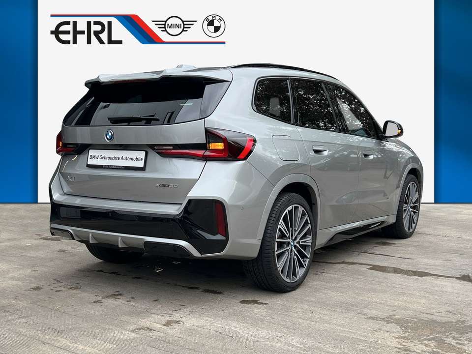BMW iX1 - Imagem 5